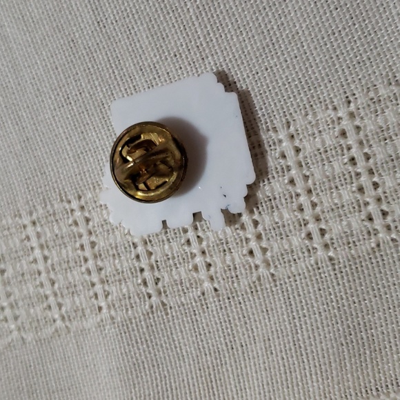 ERIE Celebrating 200 Years 1795--1995 Plastic Lapel Pin - Picture 3 of 3